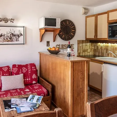 Club Alpina - Apart Otel 2*